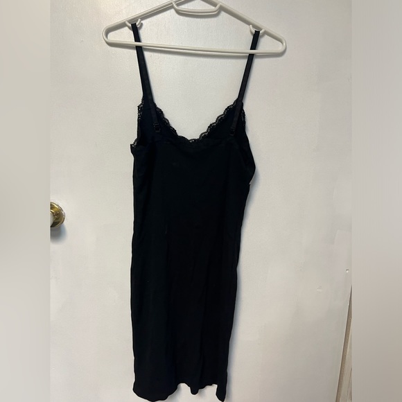 Black mini dress - Picture 2 of 2